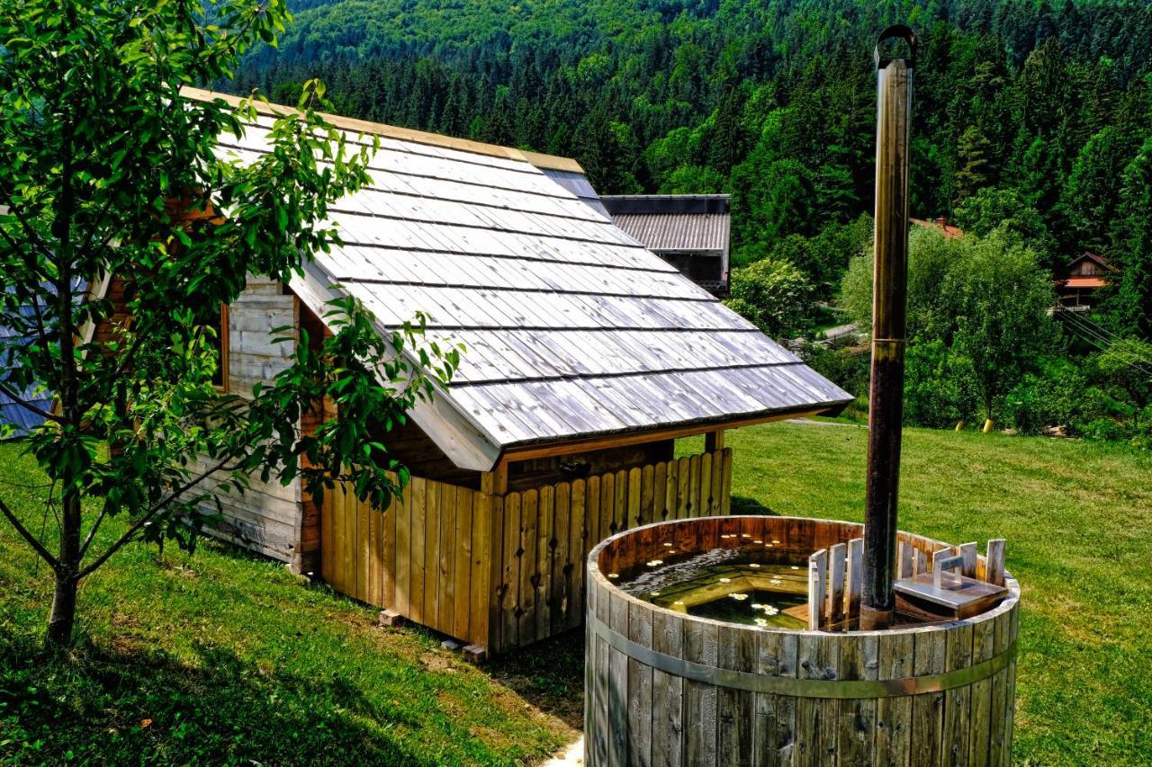 Hotel Glamping Brodej Vitanje Exterior foto