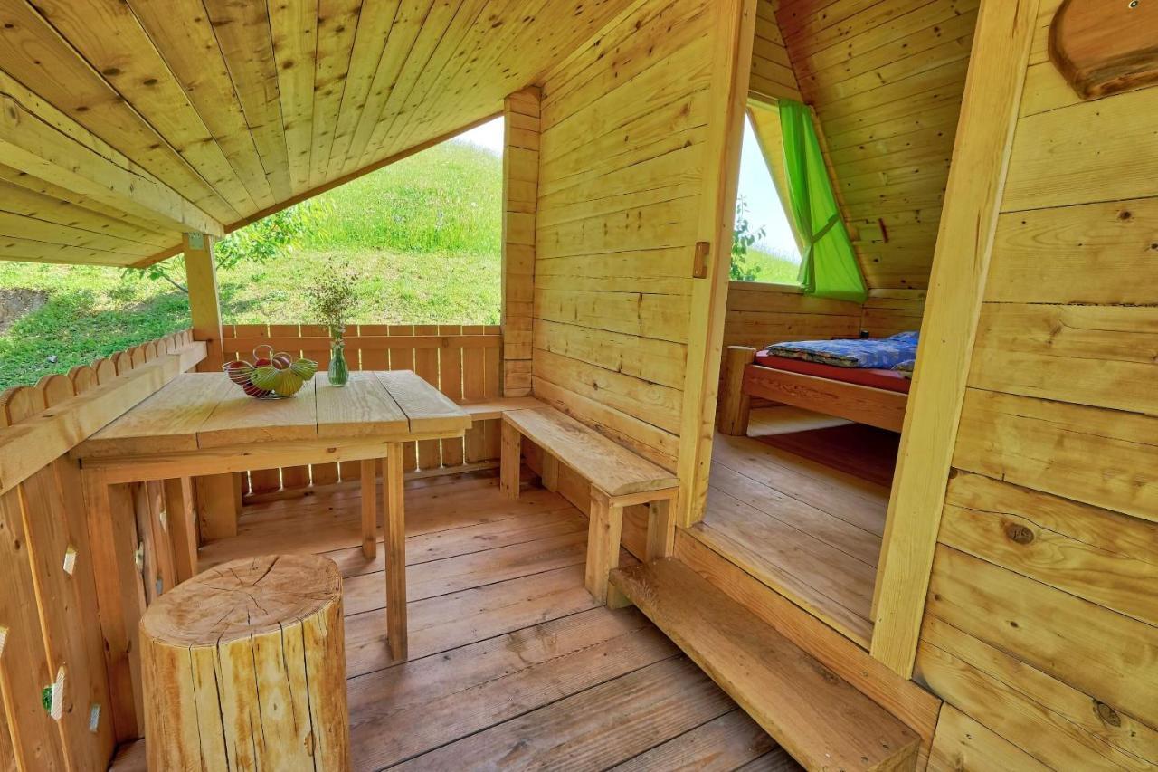 Hotel Glamping Brodej Vitanje Exterior foto